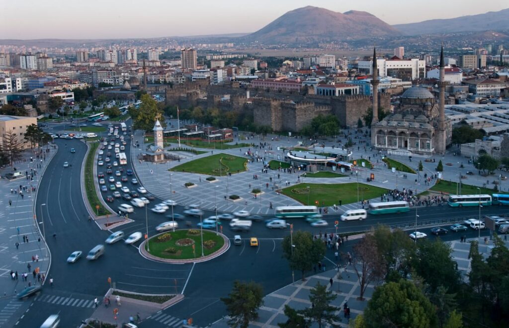 Panoramablick auf das Stadtzentrum von Kayseri